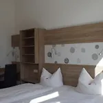 Knoetel Людвигслюст
