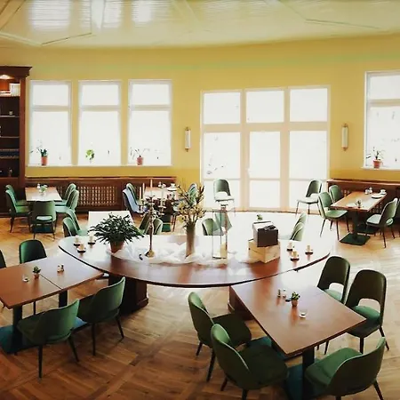 מלון Knoetel לודוויגסלוסט