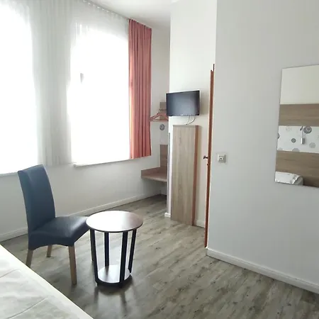 Knoetel 3* Ludwigslust