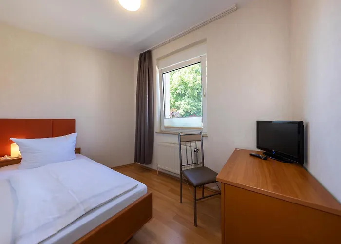 Knoetel 3* Ludwigslust