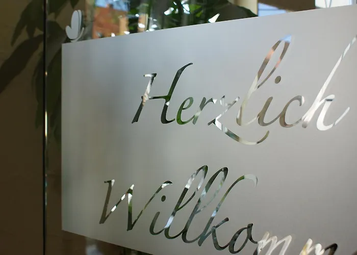 ホテル Knoetel 3*